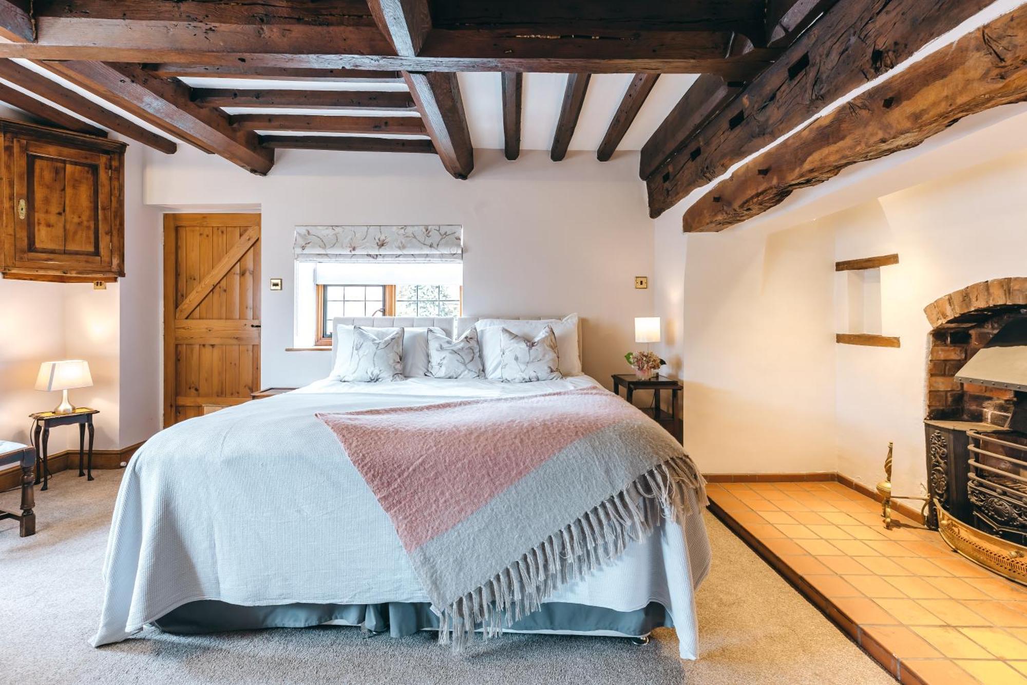High Grosvenor House With Rose And Heath Cottages Bridgnorth Exteriér fotografie