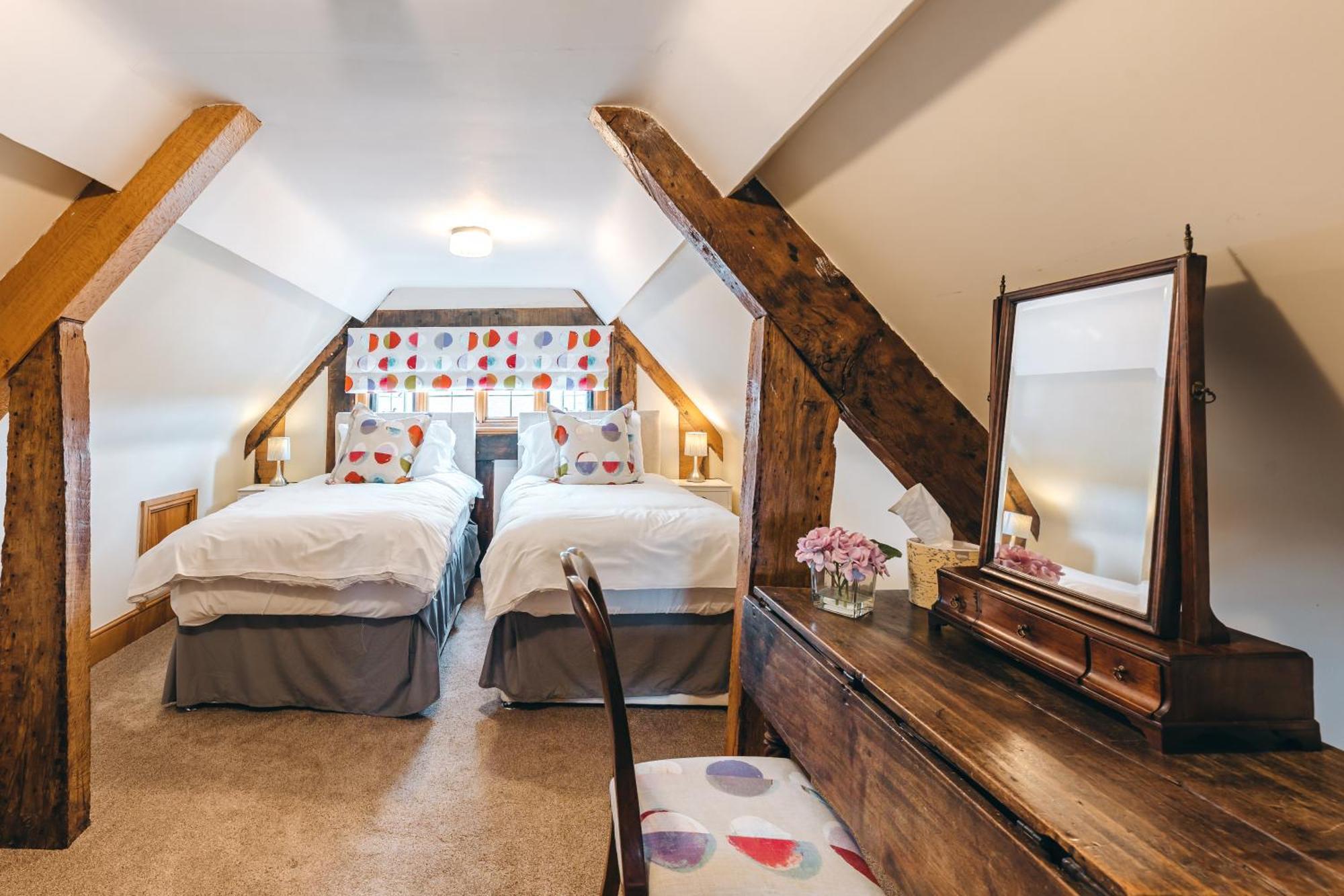 High Grosvenor House With Rose And Heath Cottages Bridgnorth Exteriér fotografie