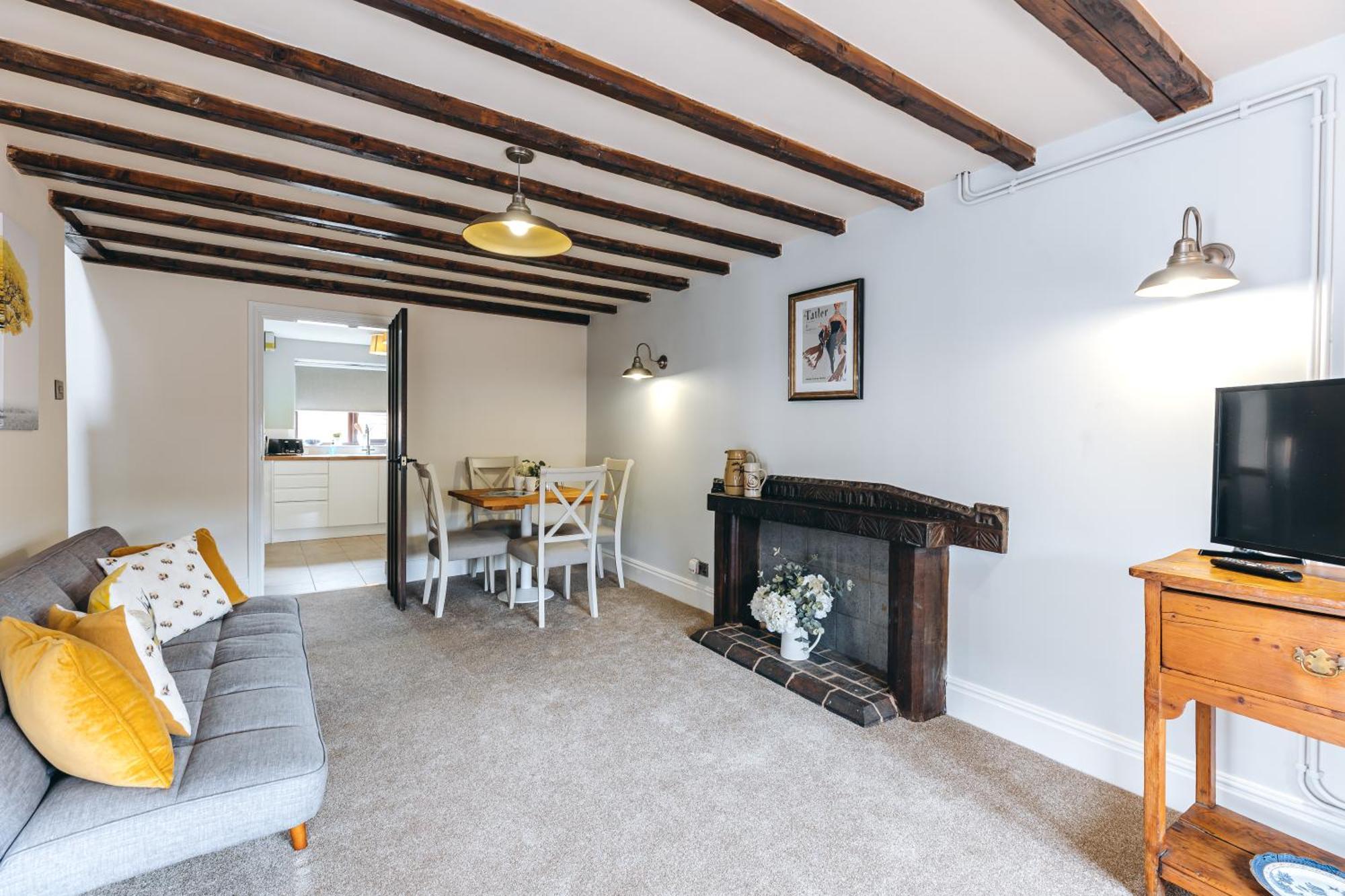High Grosvenor House With Rose And Heath Cottages Bridgnorth Exteriér fotografie